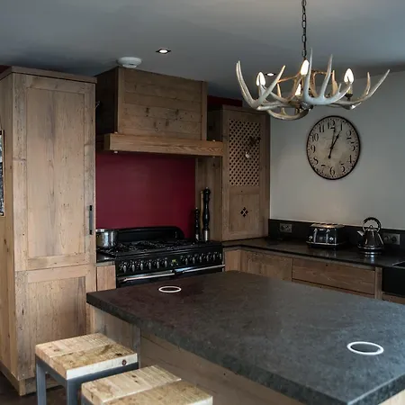 Blackrock Ski Bed & Breakfast 5*